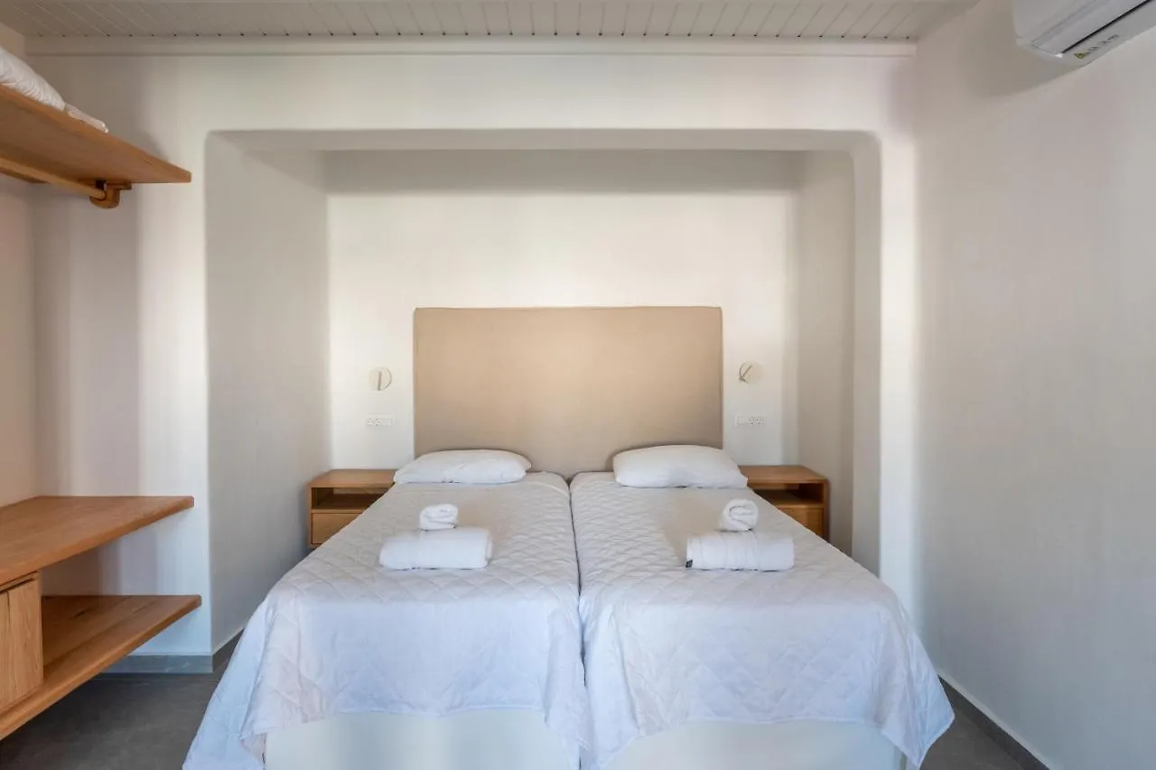 Sea Side Apartments In Ornos Beach  Ornos (Mykonos)